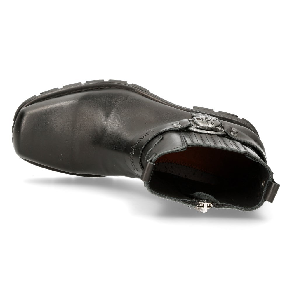 M-7605C-C1