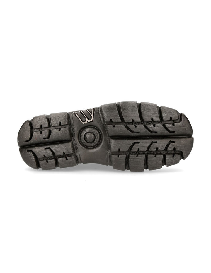M-WALL002-C13