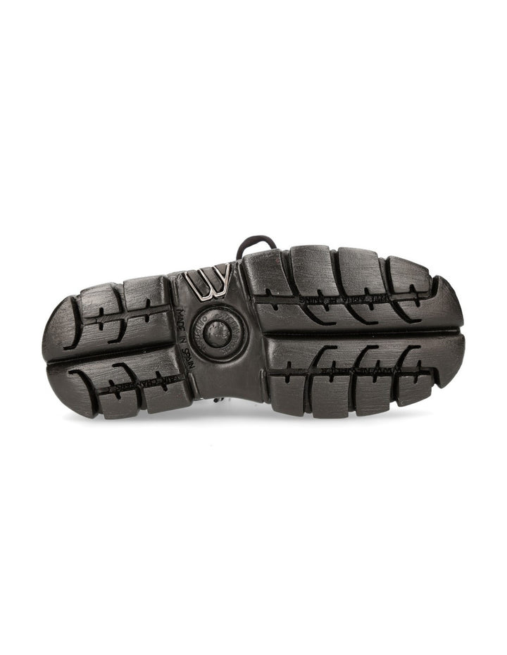 M-WALL010-C2